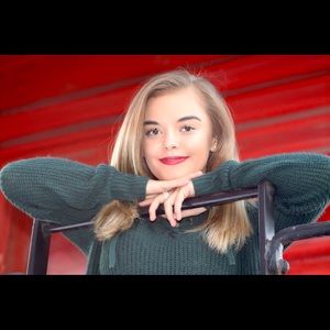 Meet your Posher, Destiny